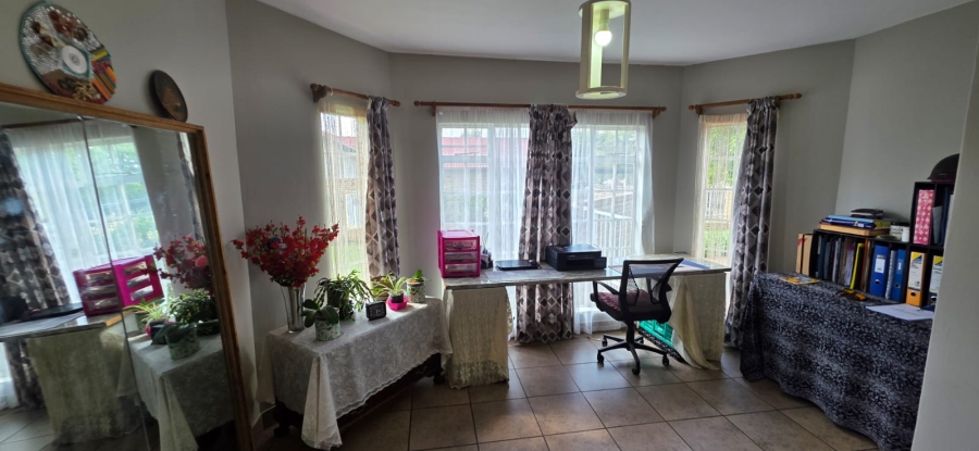 4 Bedroom Property for Sale in Miederpark North West